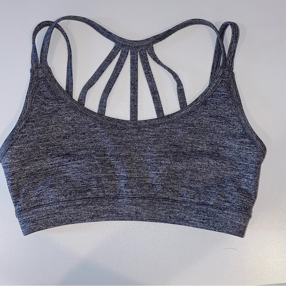 🔥 3 for $15 🔥 Forever 21 sports bra medium impact size small
